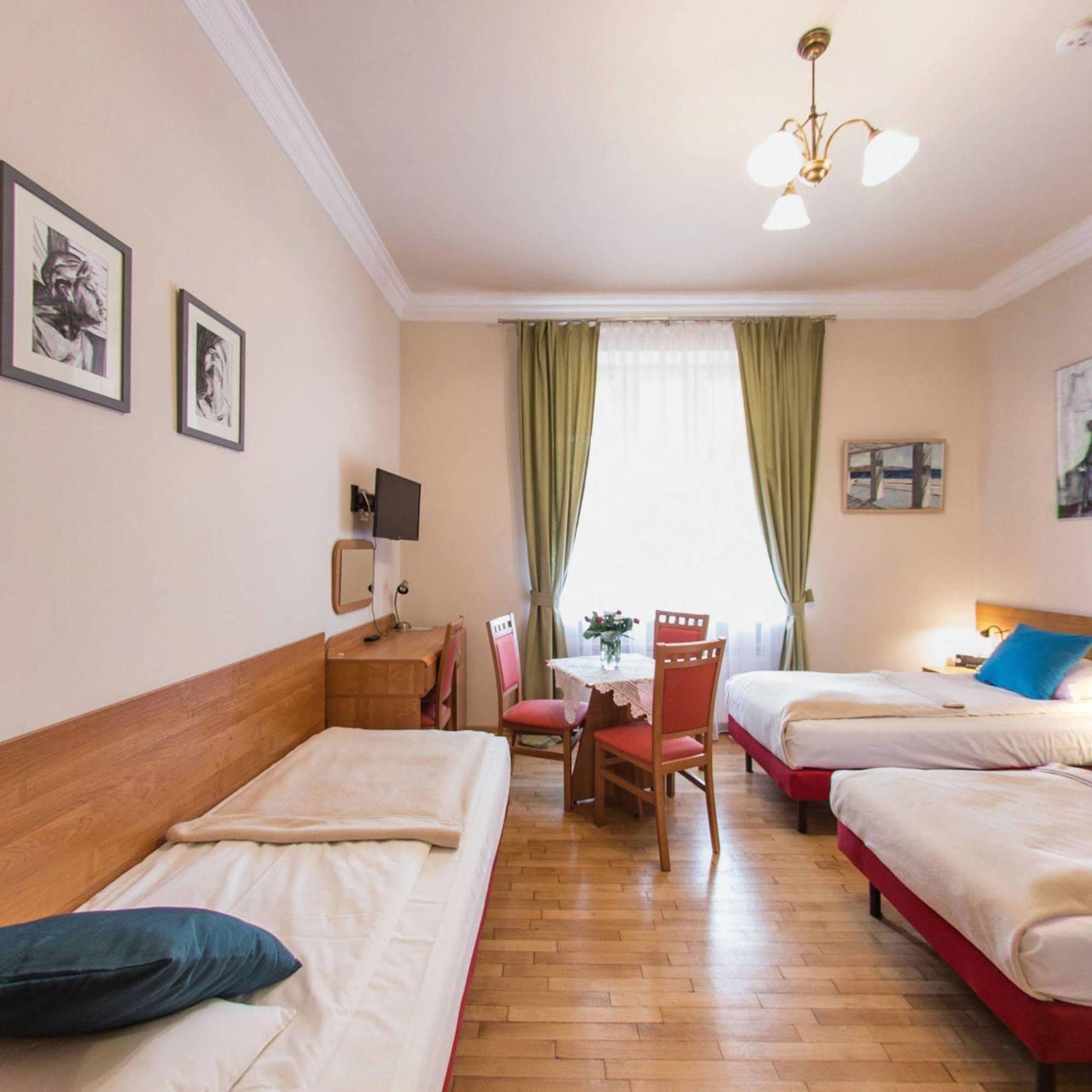 Apartamenty Kajzer Krakow Bagian luar foto