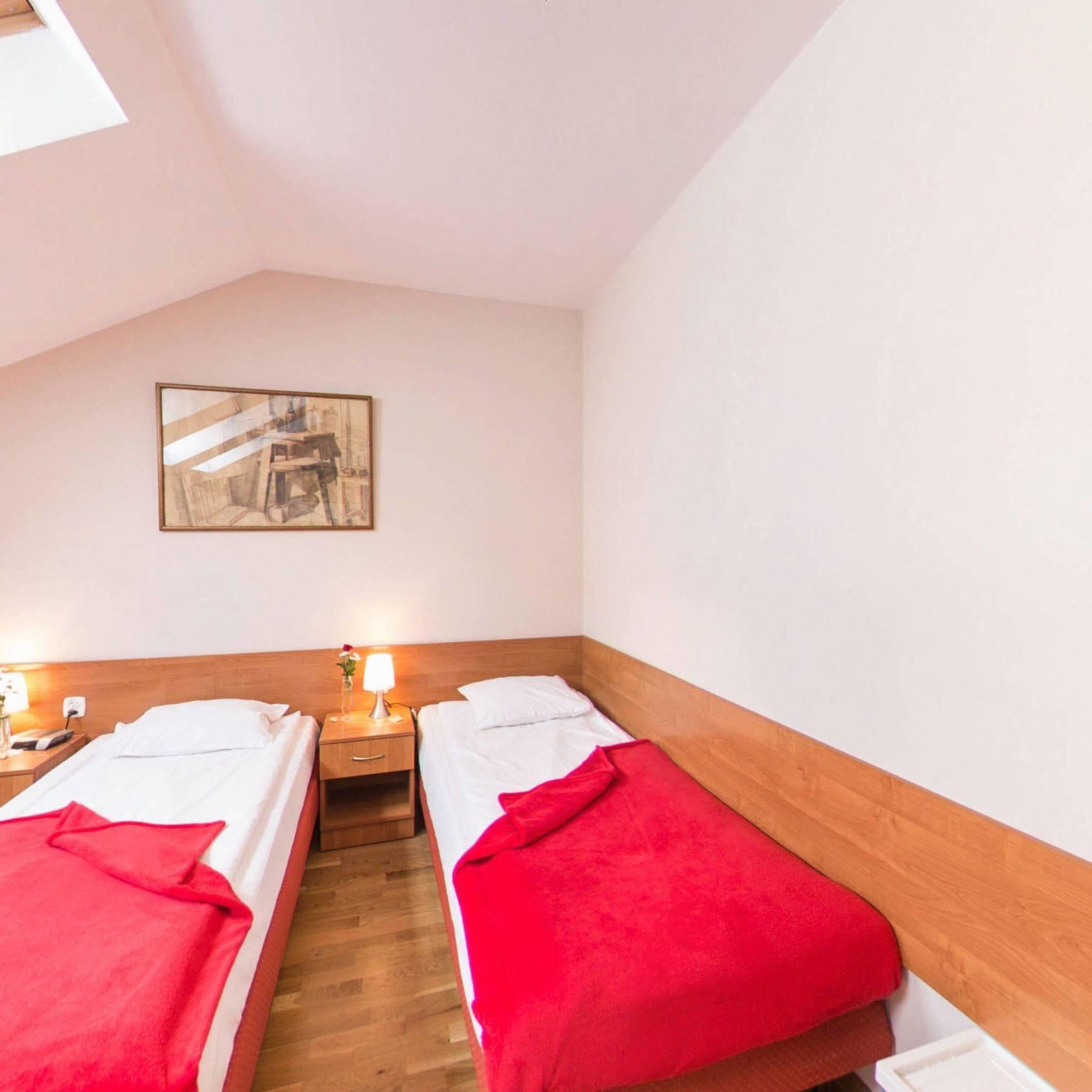 Apartamenty Kajzer Krakow Bagian luar foto